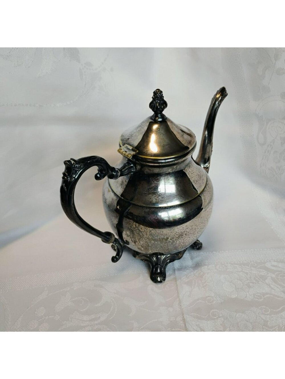Vintage FB Rogers Silver Co. Silverplate Coffee Tea Pot, Ornate Victorian Design - Picture 10 of 11